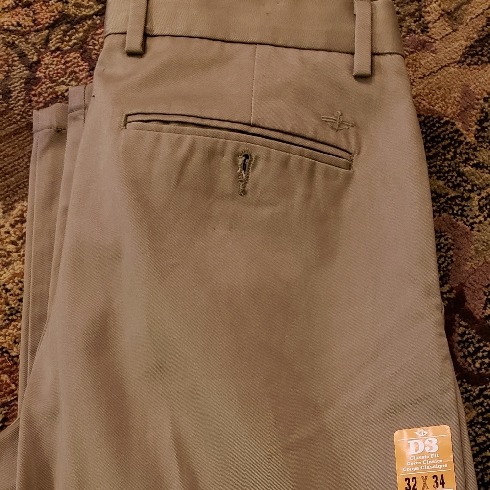Docker khaki pants